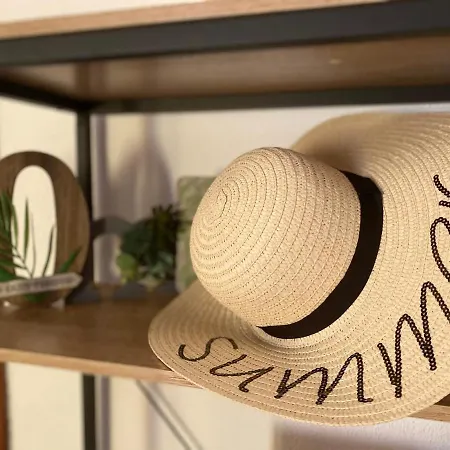 Piso En Conil Con Vistas Al Mar *