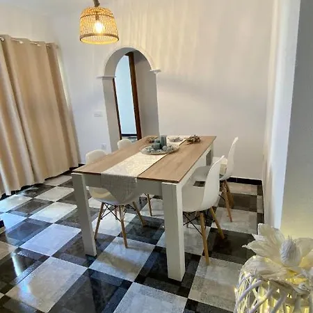 Piso En Conil Con Vistas Al Mar Daire *