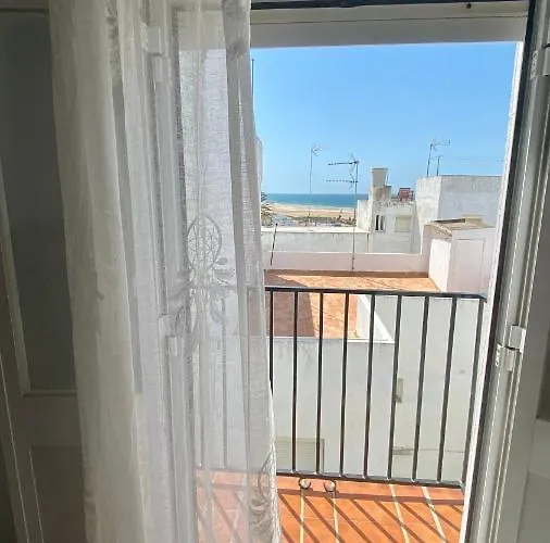 Piso En Conil Con Vistas Al Mar