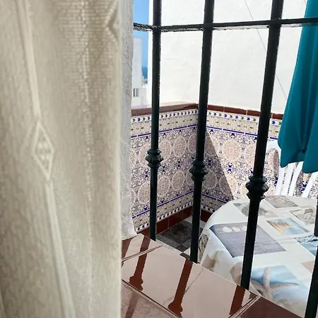 Piso En Conil Con Vistas Al Mar