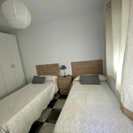 Piso En Conil Con Vistas Al Mar