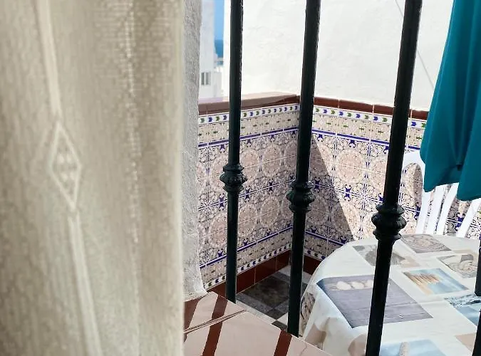 Piso En Conil Con Vistas Al Mar